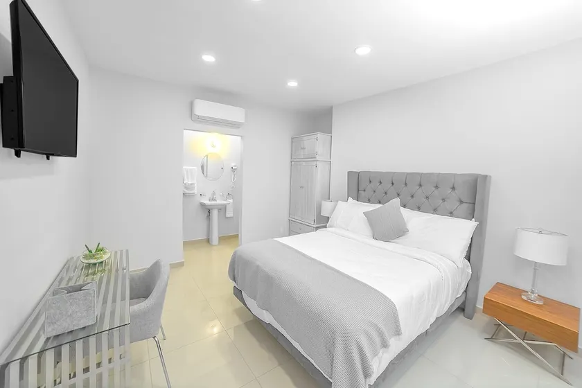 206 Studio+Desk+QueenBed , in TJ near US Border - Image 1