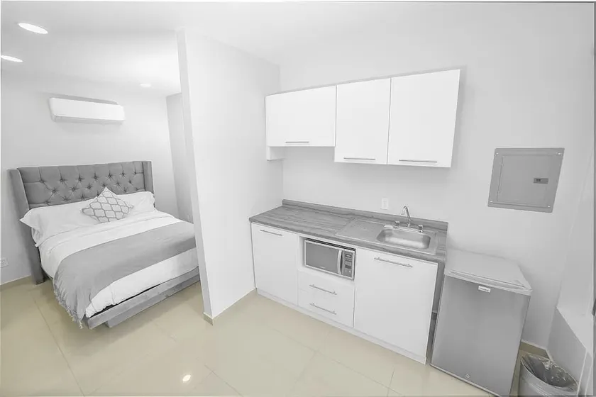 BonitoStudio/kitchenette/1Bed/NearUSBorder - Image 1