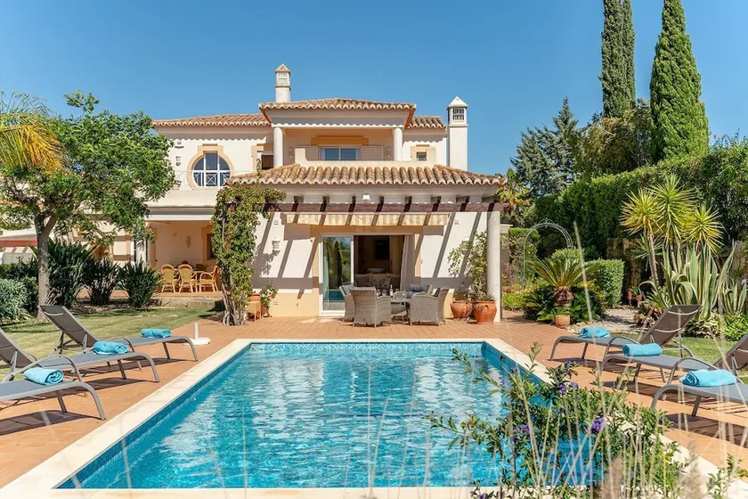 174 Gramacho - Immaculately Presented Villa - Image 1