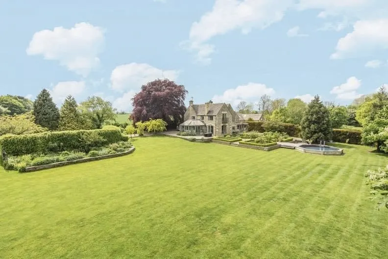 Cotswold Farmhouse with Swimming Pool - Image 1