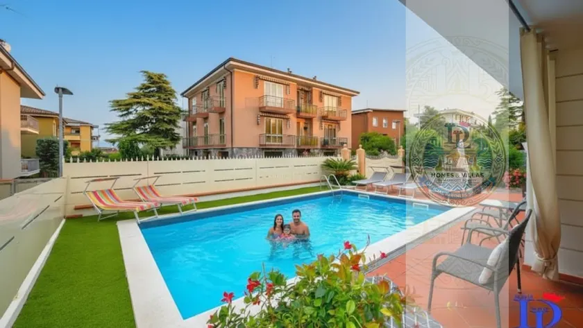 Desenzanoloft: Garden and Pool - Image 1
