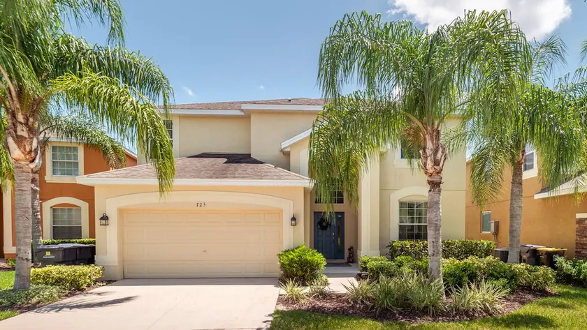 Newly Renovated Pool Home Overlooking Conservation! 🌿✨🏊‍♂️ - Image 1