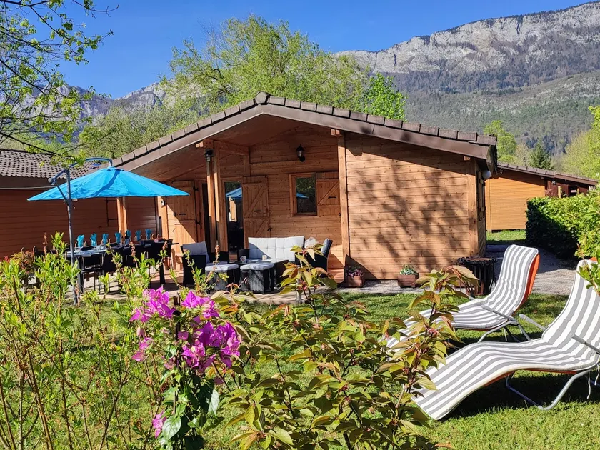Cabin No 7 Annecy Lake - Image 1