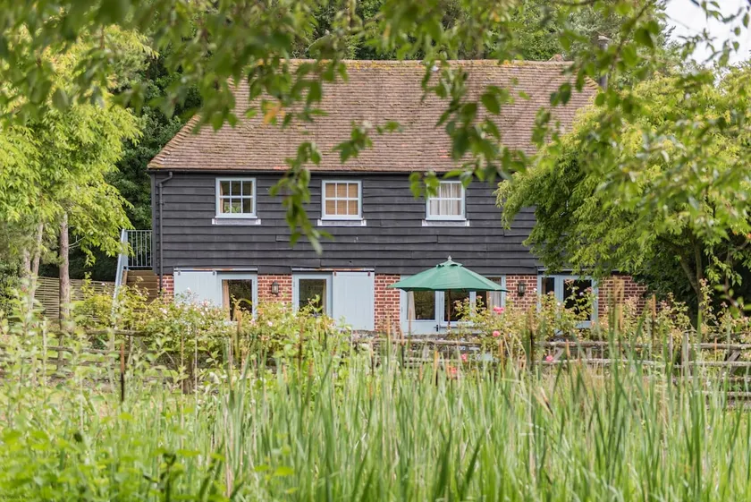 Great Higham Oast and Cottages - Book now for 2027 - Image 1