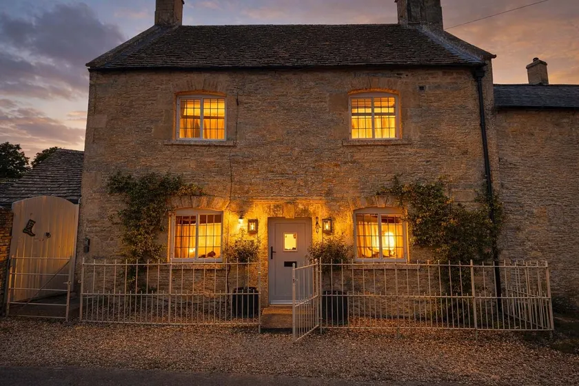 Idyllic Cotswolds cottage in Upper Slaughter - Image 1