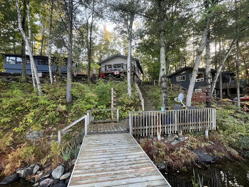3 Cottage composto da família em Gravenhurst - Image 1