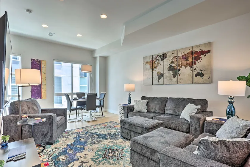 Trendy Denver Townhome - Walk to Mile High Stadium - Image 1