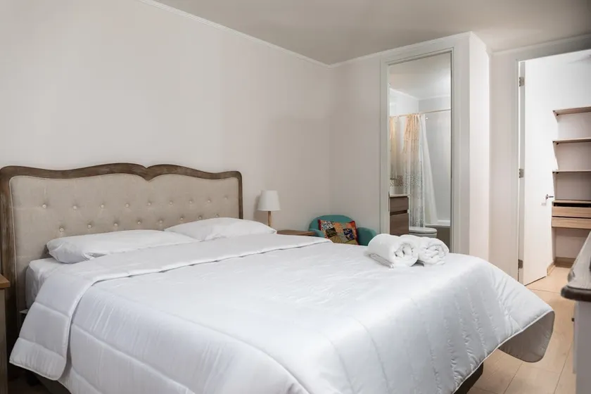 Viña Retreat - 2BR W / Pool, Wifi & Parking - Image 1