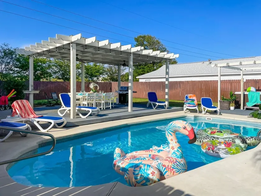 Seas The Moment-Golf Cart Deals-Hot Tub-PrivPool - Image 1