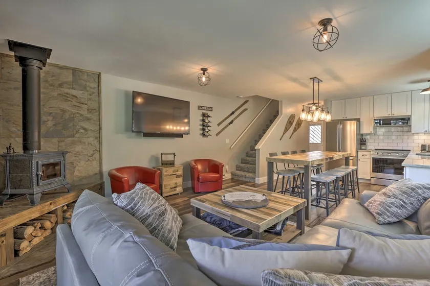 Sauna, Deck & Fire Pit: Breckenridge Townhouse! - Image 1