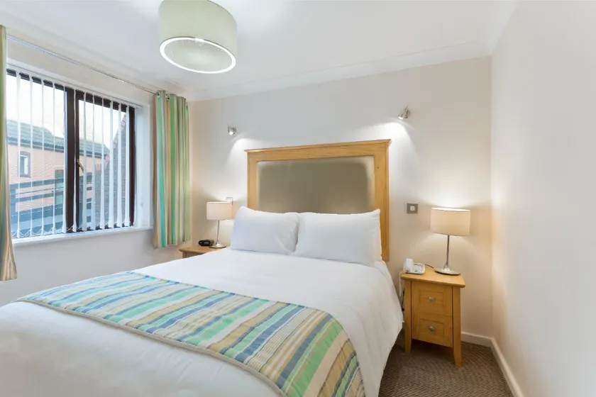 Modern 1-Bed Apartment | Seaside Resort | Sleeps 4 - Image 1