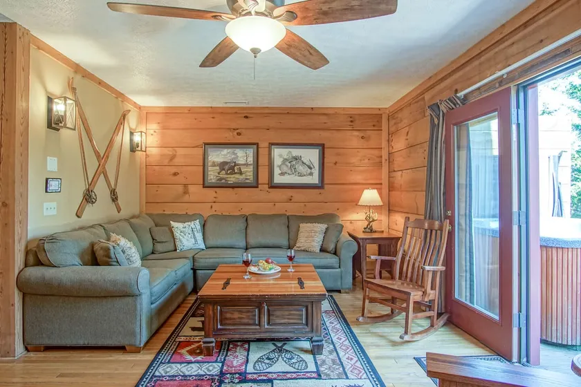 Loggers Run 11 - 5 Bedrooms - Image 1