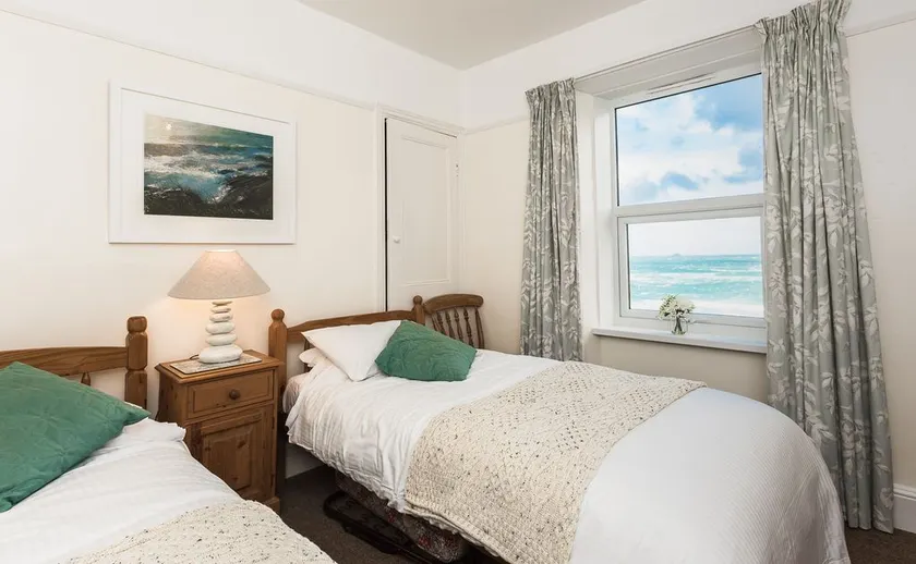 Riviera High Tide - Image 1