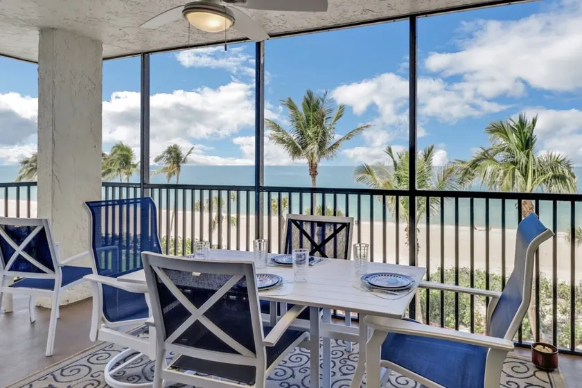 Beachfront Paradise - Fall Special - Updated Luxury 3rd Floor Condo! - Image 1