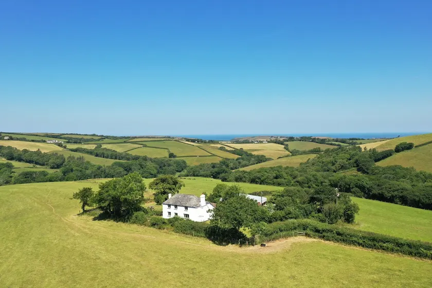 The Folly - Quiet country cottage, hot tub, garden - Image 1