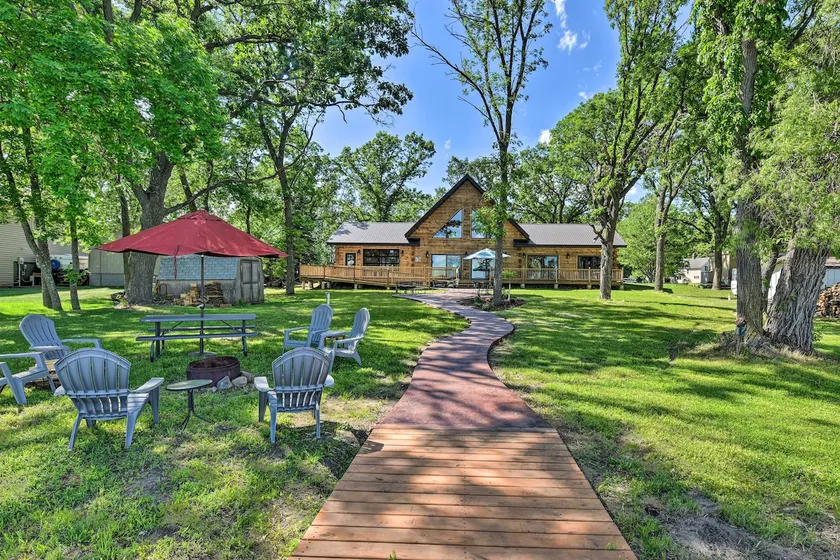 Spacious Pearl Lake Retreat w/ Yard & Private Dock - Image 1