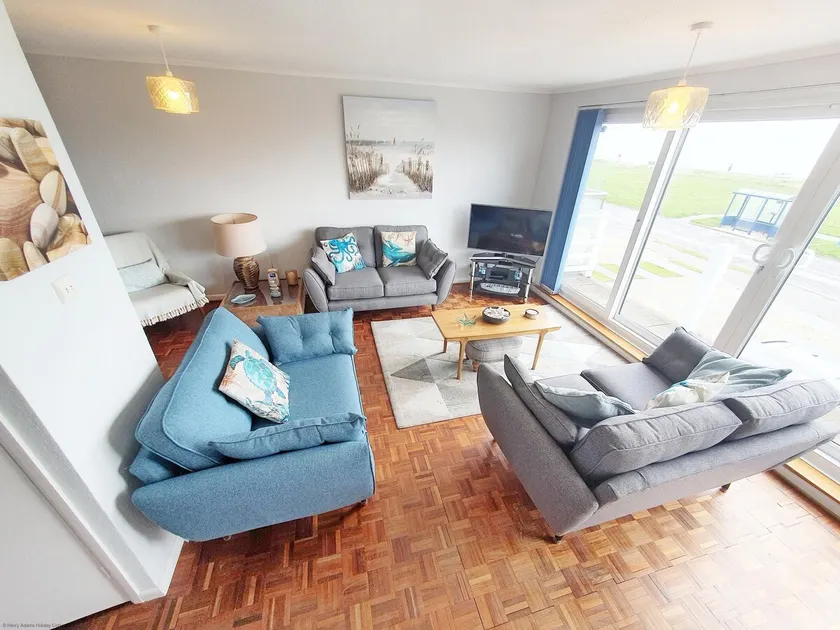 Sea Breeze, Selsey - Image 1