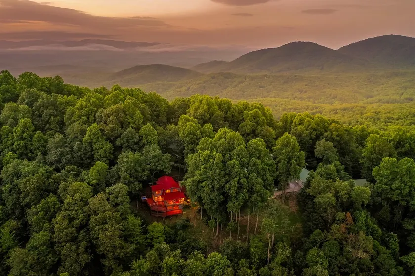 A Peach Of A View | Ellijay Ga - Image 1