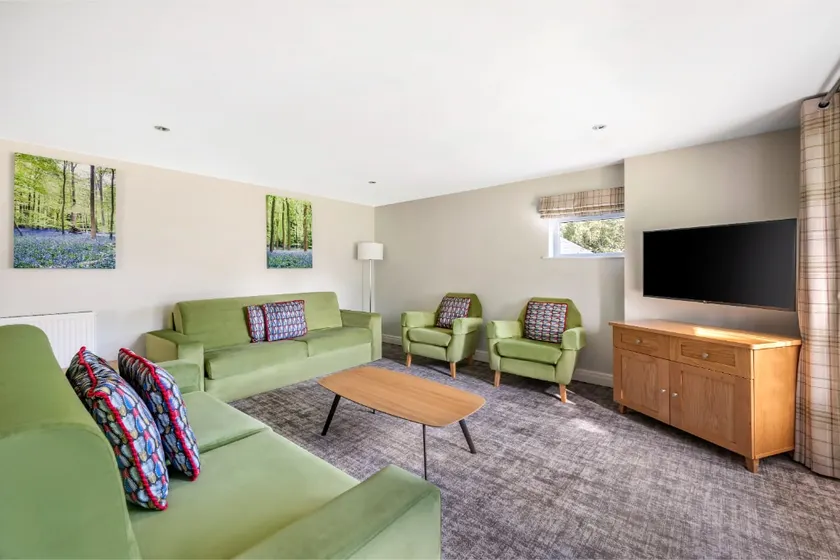 Family 2-Bed Apartment | Near Lancaster | Sleeps 6 - Image 1