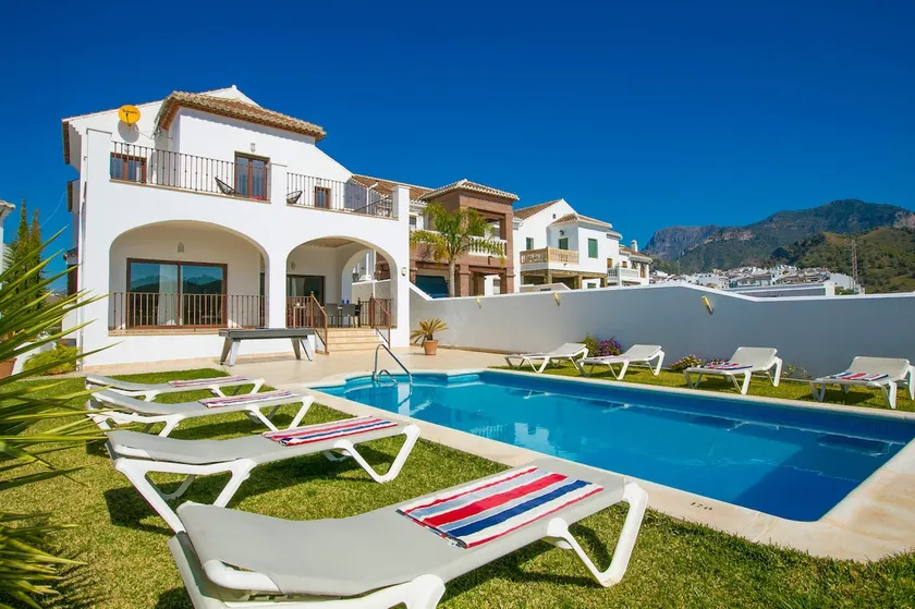 Nerja Paradise Rentals - Villa Cataleya - Image 1