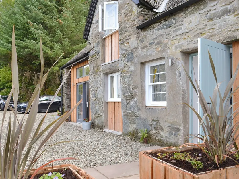 Printmakers Cottage - Image 1