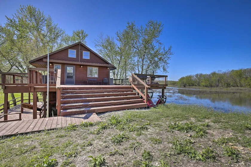 Lodge on 240 Acres w/ Deck, Grill & Fire Pit! - Image 1