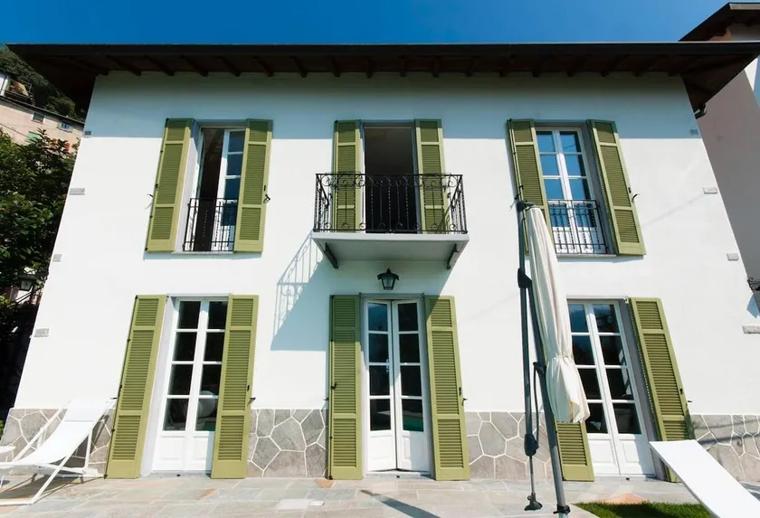 Villino Genia Moltrasio Lake Como Pool & Lake View - Image 1