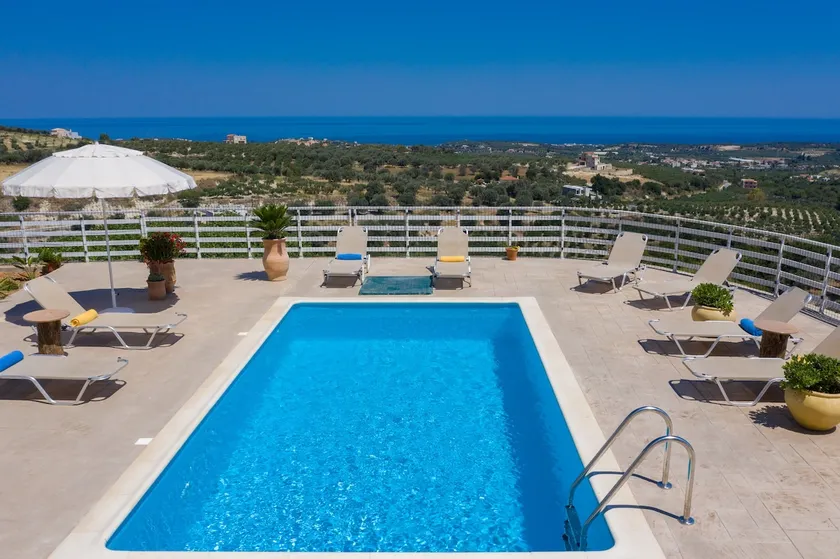 Haravgi 3 Bedrooms Villa - Image 1