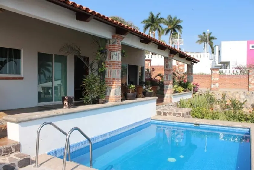 Private Heated Pool - Lake View House - Golf Club - Image 1