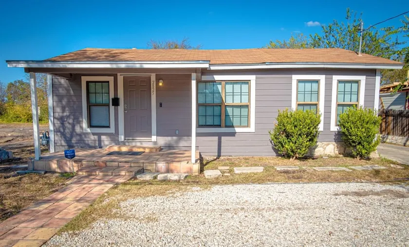Nice 3B 2BA Near Downtown 2 Min AtandT Center - Image 1