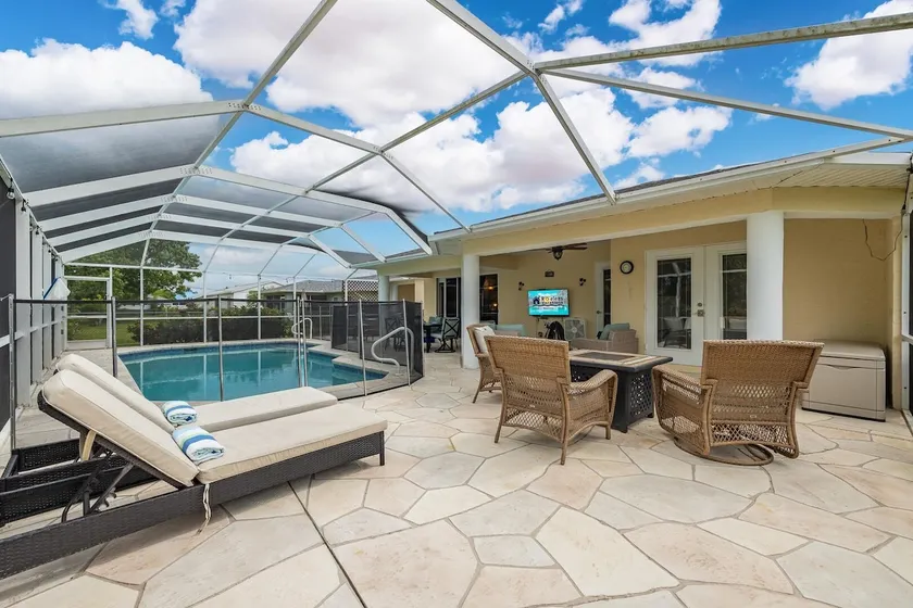 Die perfekte HAUSTIERFREUNDLICHE Villa, Pool & Whirlpool - Villa Serenity JETZT - Roelens Vacations - Image 1
