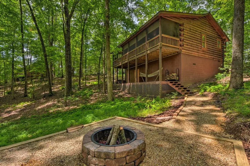 'Pinot & Pine' Chic Log Cabin ~ 5 Mi to Blue Ridge - Image 1
