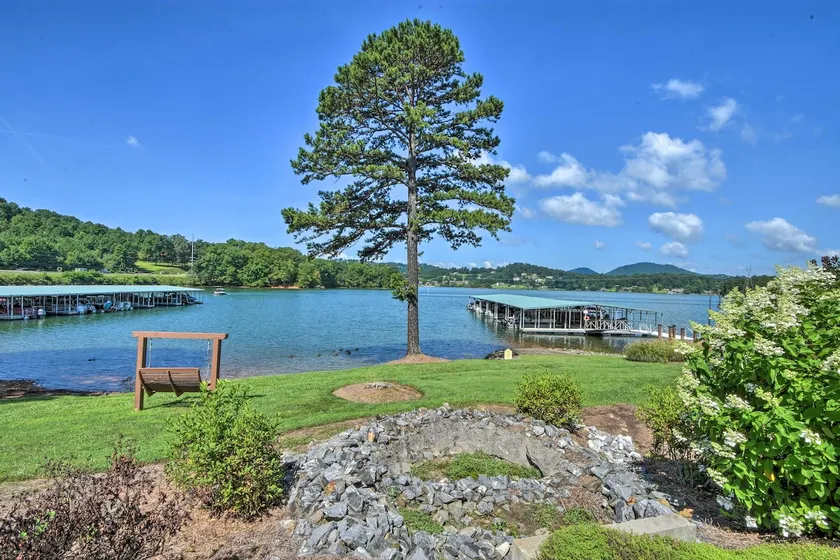 Hiawassee Haven on Lake Chatuge w/ Boat Slip! - Image 1