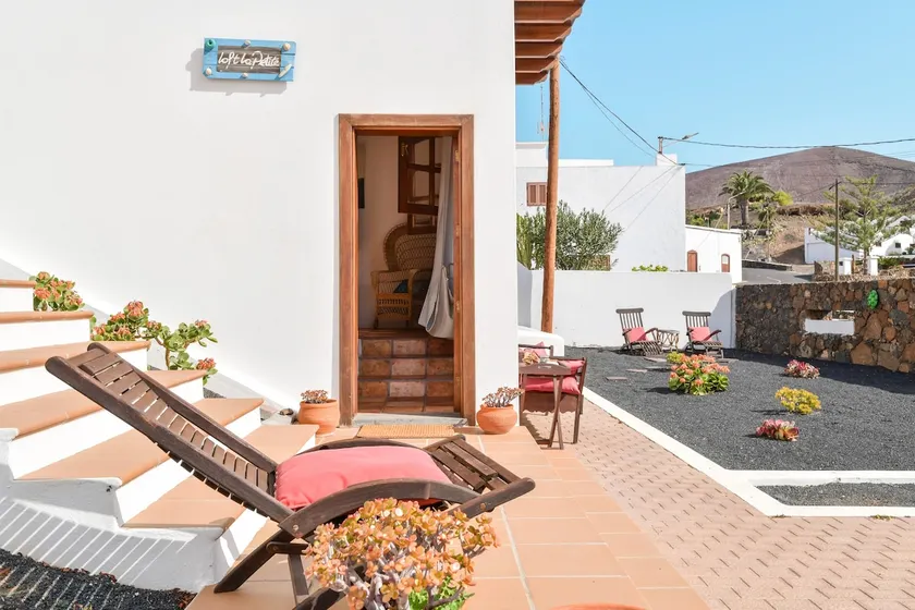 Einzimmerwohnung Loft la Petite mit WLAN, Garten und Terrasse; Parkplätze vorhanden - Image 1