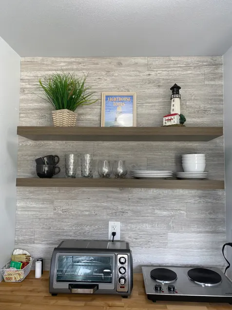 Echoes of the Sea: GR01/Guest Room 1 - Image 1