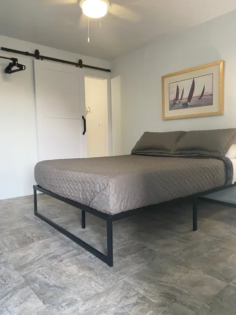 Echoes of the Sea: GR05/Guest Room 5 - Image 1