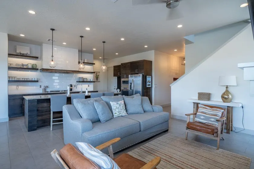 Arcadia 33 | Luxury Vacation Home * Patio Views * Resort Amenities * Sleeps 21 - Image 1