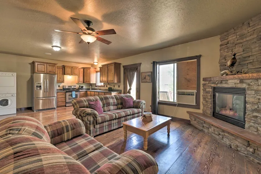 Well-Appointed Sterling Casita with Full Kitchen! - Image 1