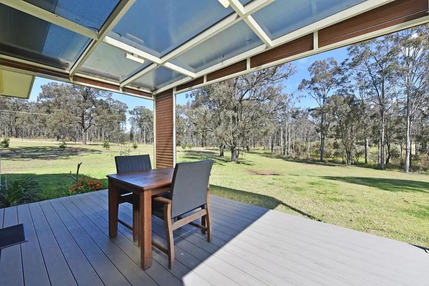 Ironbark Hill Spa Bath Villa 1- Tyrian - Image 1