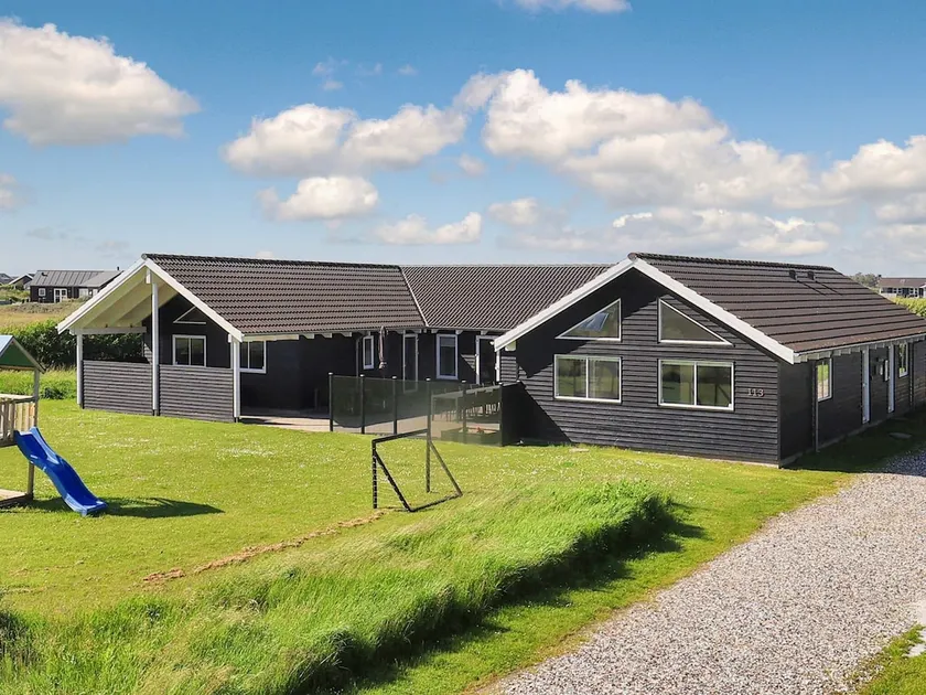 5 stjernet sommerhus i Løkken - Image 1