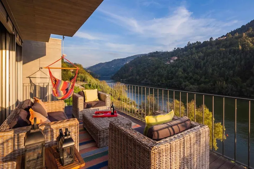 Vila Spa Douro Swimming pool and private access to the Douro River - Image 1