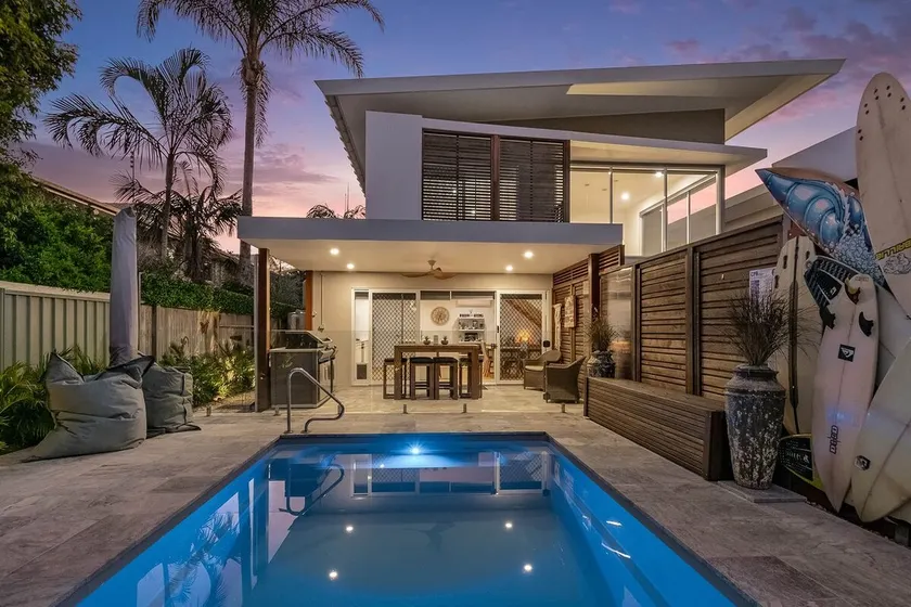 Byron Sunrise - 4 BR retreat with heated pool - Image 1