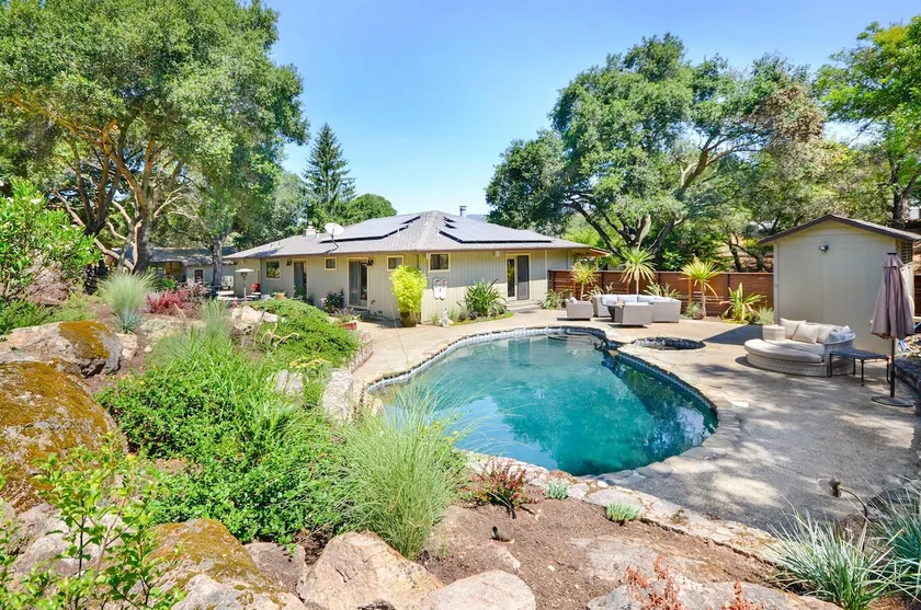 Sonoma Vineyard Estate med 3 soveværelser og pool - Image 1