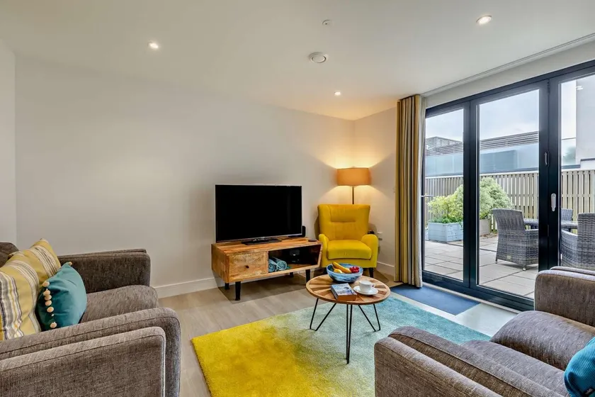 3 Middlecombe - Indoor Pool & 4 min walk to Beach! - Image 1