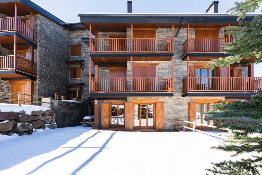 Fontcanaleta Lamolina Ski Resort - Image 1