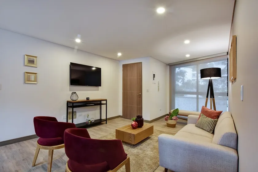 El Peñón Gem | 3-BR Comfort + A/C | Walk Anywhere | - Image 1