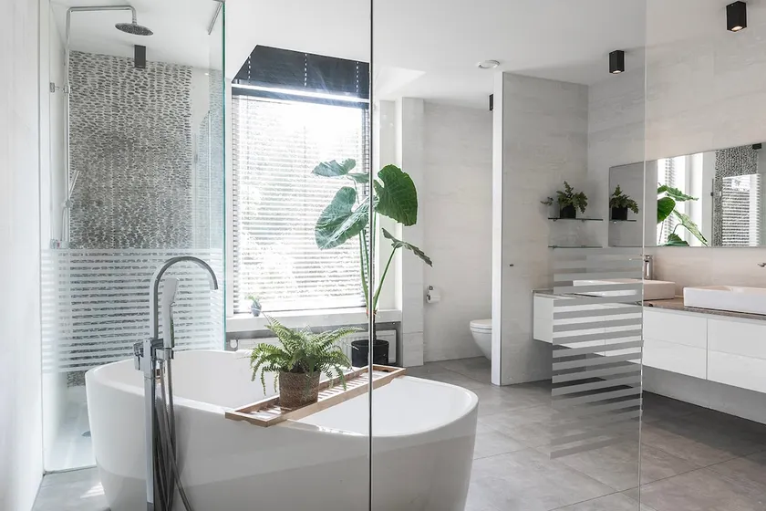 Suite with Bath City Villa Tilburg Sophie - Image 1