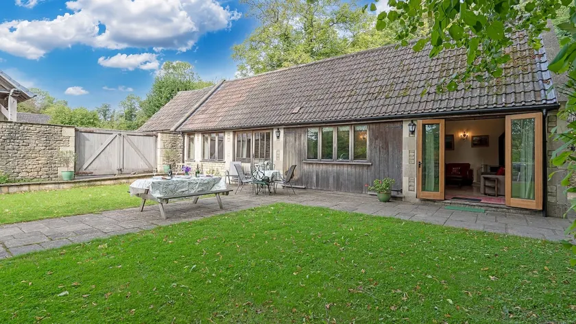 The Stables, Batheaston - Image 1