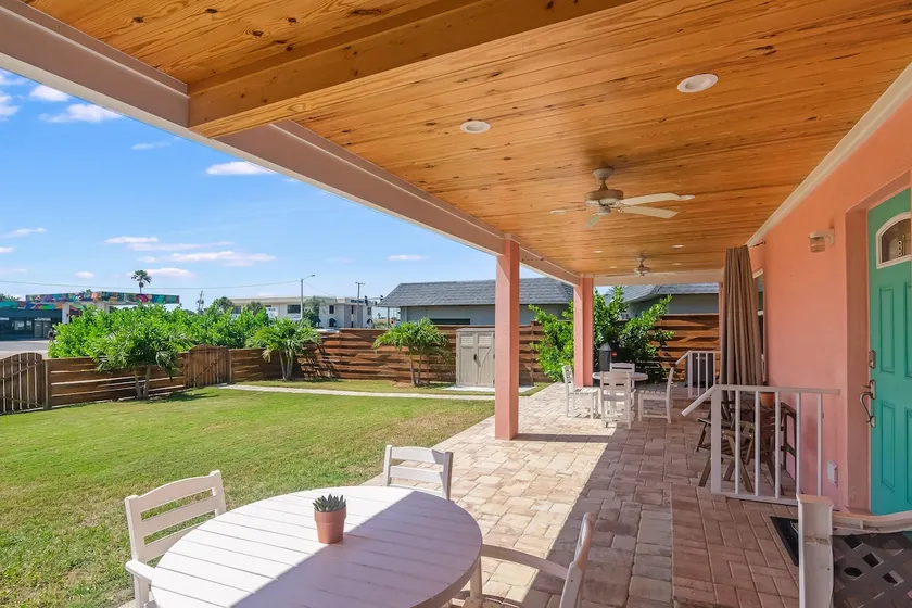 Sizzling Prices-COOL Summer Retreat - Image 1