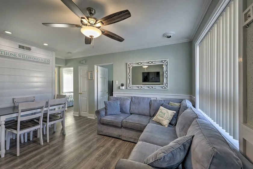 Beach Block Wildwood Condo - Proximity to Dining! - Image 1